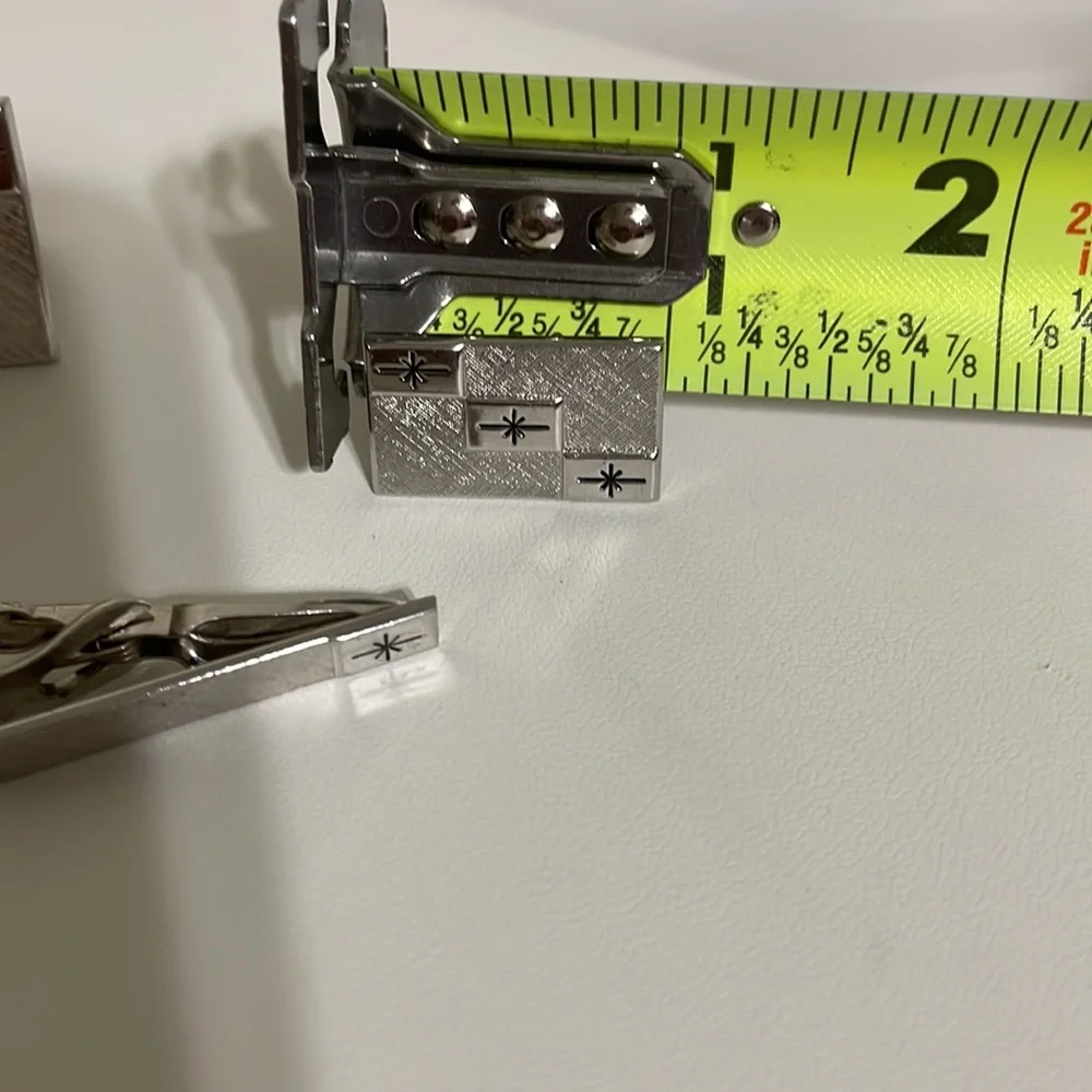 Vintage Swank Sleeve cufflink and tie clip (3 pieces)